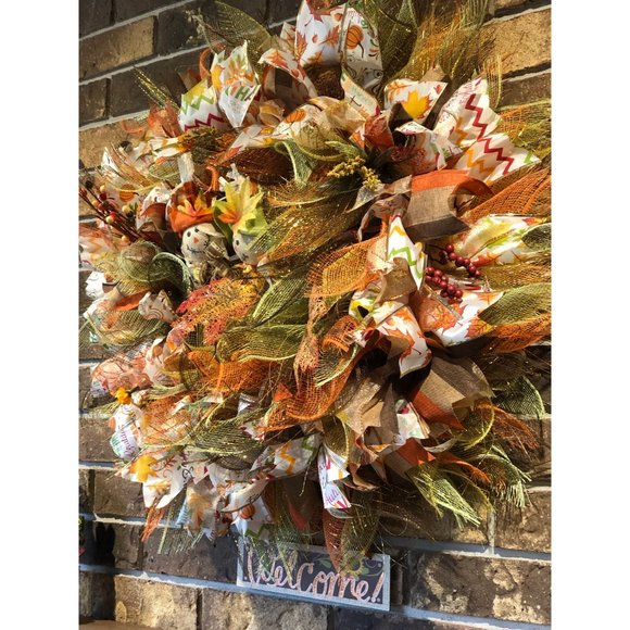 Fall/Autumn Welcome Wreath - Picture 5 of 6
